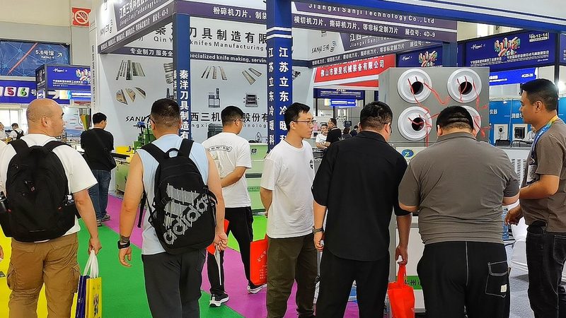 广告制作材质分类解析：揭秘展台搭建的秘密武器